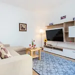 Lägenhet Luxury 3 Bedroom -