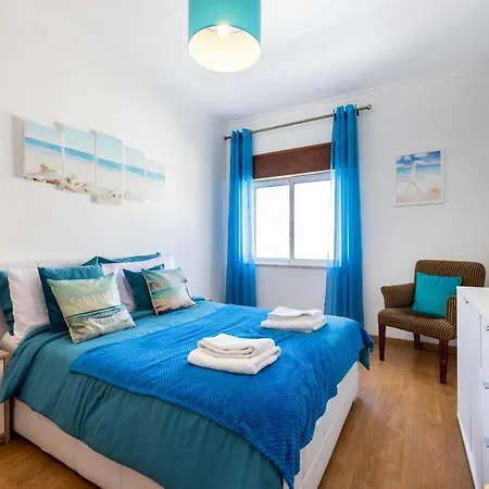 דירה Luxury 3 Bedroom -